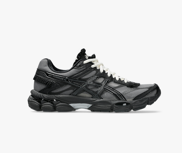 ASICS Gel Cumulus 16 Griff Black White