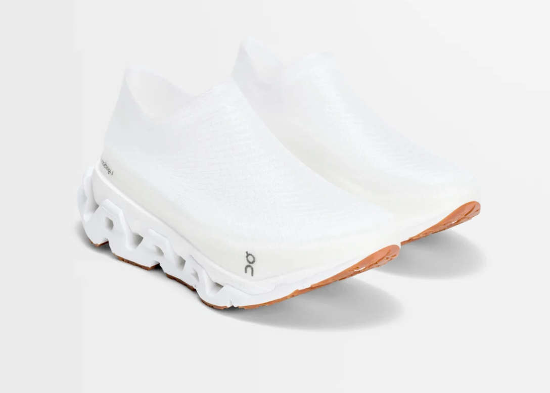 On Running LightSpray Cloudmonster LOEWE White