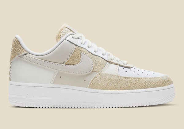 Nike Air Force 1 07 Coconut Milk