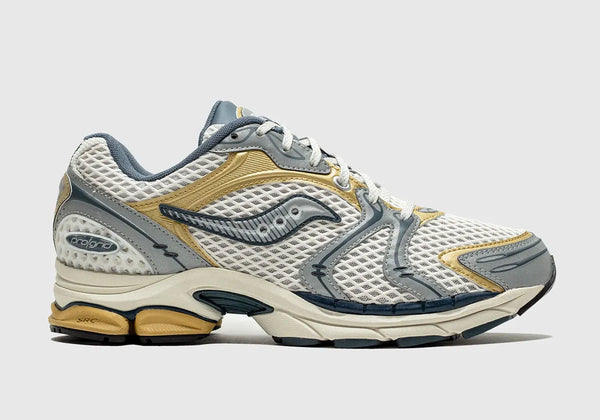Saucony ProGrid Triumph 4 Fabricated Future